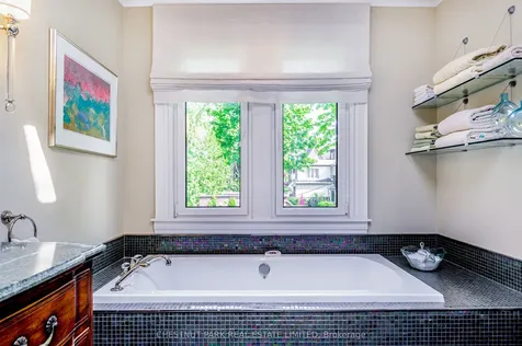 78 Dale Avenue Toronto ON M4W 1K9