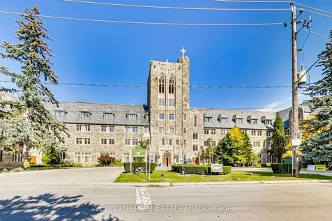 268 Ridley Boulevard Toronto ON M5M 4N3