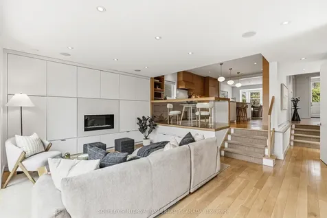 12 Highland Crescent Toronto ON M4W 2S7