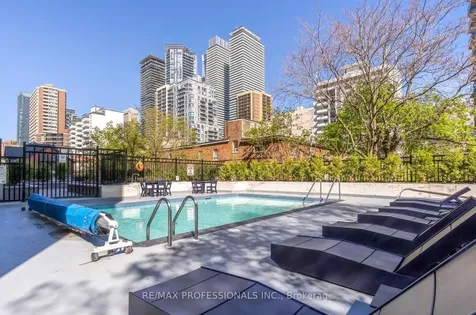 86 Gloucester Street Toronto ON M4Y 2S2