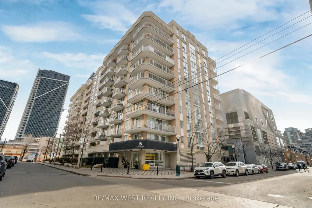 18 Stafford Street Toronto ON M5V 3W4