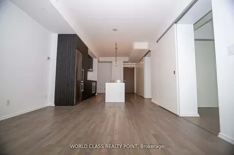 1 Bloor Street E Toronto ON M4W 0A8