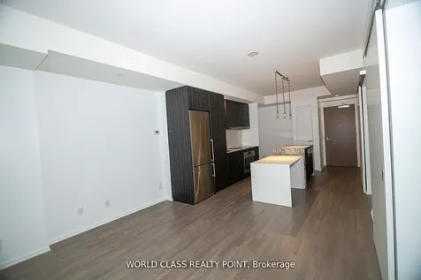 1 Bloor Street E Toronto ON M4W 0A8