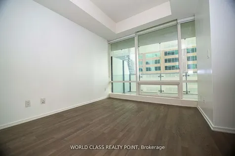 1 Bloor Street E Toronto ON M4W 0A8