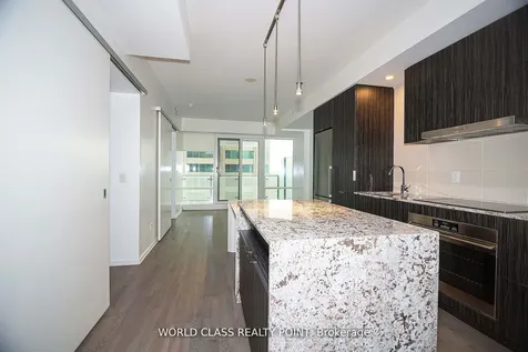 1 Bloor Street E Toronto ON M4W 0A8