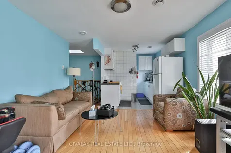 174 Eglinton Avenue W Toronto ON M4R 1A7