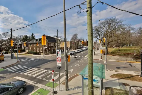 174 Eglinton Avenue W Toronto ON M4R 1A7