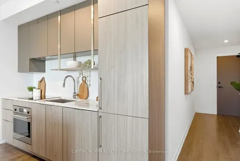15 Holmes Avenue Toronto ON M2N 0L4