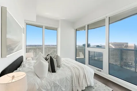 15 Holmes Avenue Toronto ON M2N 0L4