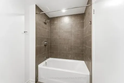 15 Holmes Avenue Toronto ON M2N 0L4