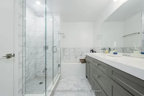 621 Sheppard Avenue E Toronto ON M2K 0G4