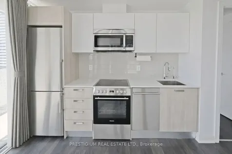 42 Charles Street E Toronto ON M4Y 0B7