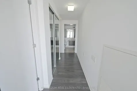 42 Charles Street E Toronto ON M4Y 0B7
