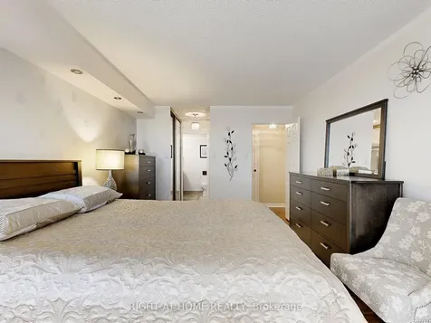131 Torresdale Avenue Toronto ON M2R 3T1