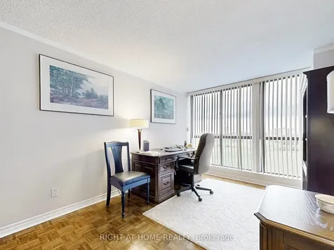 131 Torresdale Avenue Toronto ON M2R 3T1