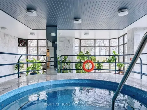 131 Torresdale Avenue Toronto ON M2R 3T1
