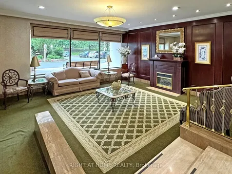 131 Torresdale Avenue Toronto ON M2R 3T1