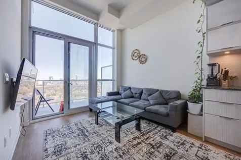 10 Deerlick Court Toronto ON M3A 0A7