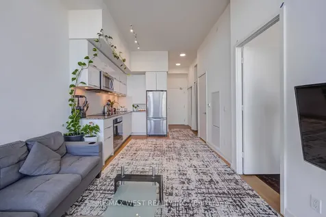 10 Deerlick Court Toronto ON M3A 0A7