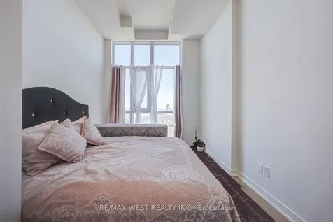 10 Deerlick Court Toronto ON M3A 0A7