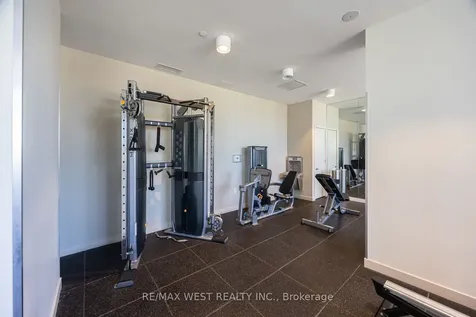 10 Deerlick Court Toronto ON M3A 0A7