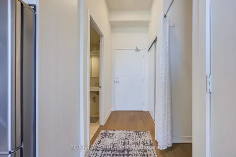 10 Deerlick Court Toronto ON M3A 0A7