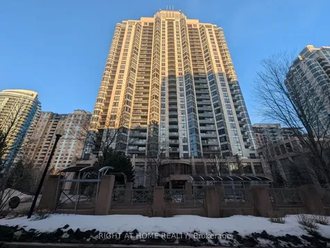 10 Northtown Way E Toronto ON M2N 7L4