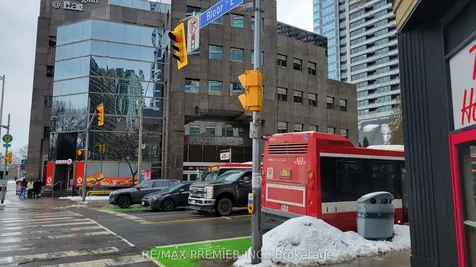 407A Bloor Street E Toronto ON M4W 3T2