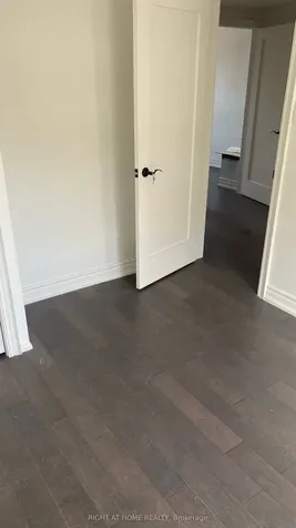 181 Cedric Avenue Toronto ON M6C 3X7