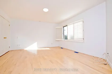 573 Old Orchard Grove Toronto ON M5M 2H2