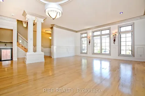 573 Old Orchard Grove Toronto ON M5M 2H2