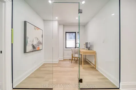 16 Duncannon Drive Toronto ON M5P 2M1