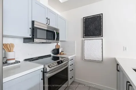 500 Richmond Street W Toronto ON M5V 3N4