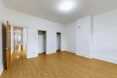 143 Seaton Street Toronto ON M5A 2T2