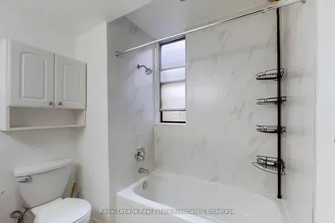 143 Seaton Street Toronto ON M5A 2T2