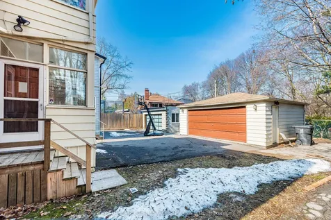 14 Kilbarry Road Toronto ON M5P 1K5