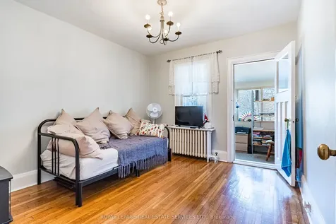 14 Kilbarry Road Toronto ON M5P 1K5