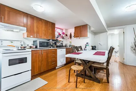 14 Kilbarry Road Toronto ON M5P 1K5