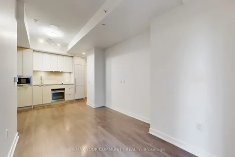 115 Blue Jays Way Toronto ON M5V 3T3