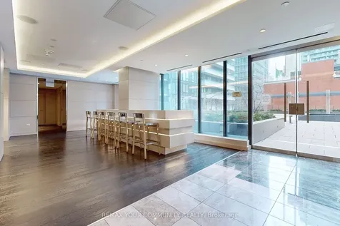 115 Blue Jays Way Toronto ON M5V 3T3
