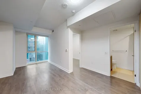 115 Blue Jays Way Toronto ON M5V 3T3