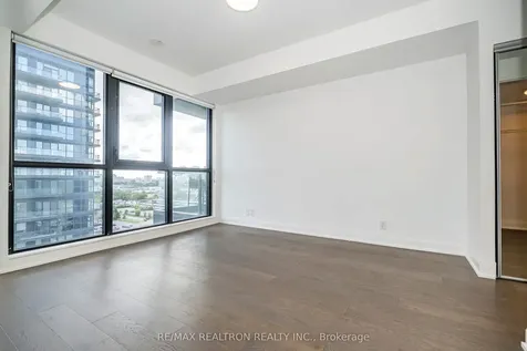 33 Frederick Todd Way Toronto ON M4G 0C9