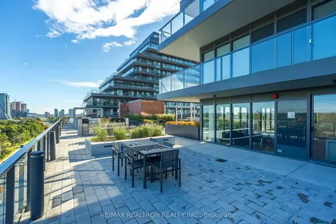 33 Frederick Todd Way Toronto ON M4G 0C9