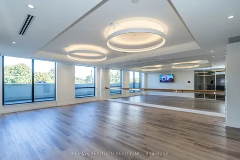 33 Frederick Todd Way Toronto ON M4G 0C9