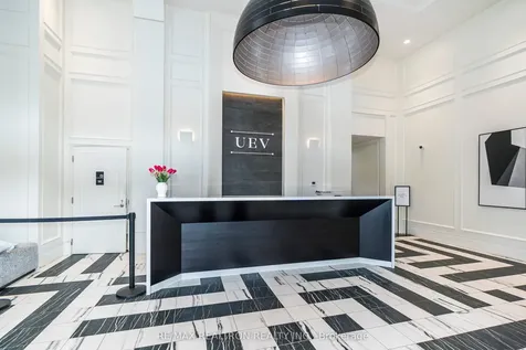 33 Frederick Todd Way Toronto ON M4G 0C9