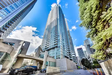 2191 Yonge Street Toronto ON M4S 3H8