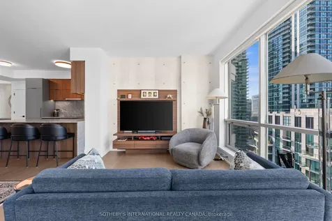 10 Yonge Street Toronto ON M5E 1R4