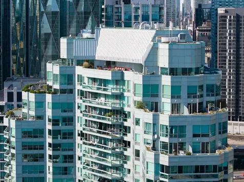 10 Yonge Street Toronto ON M5E 1R4