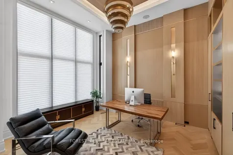188 Burbank Drive Toronto ON M2K 1P4