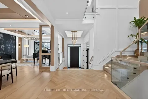 188 Burbank Drive Toronto ON M2K 1P4